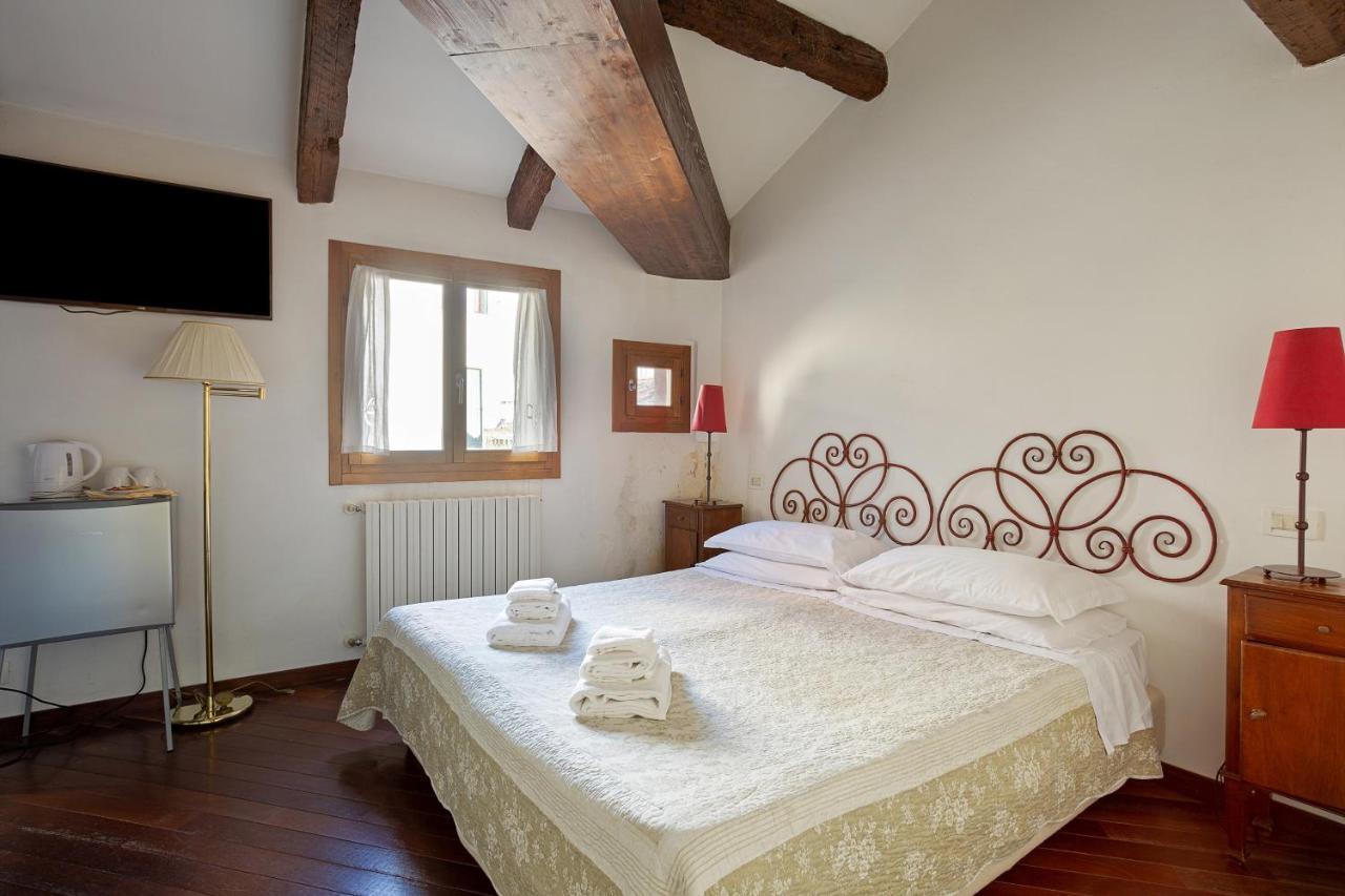 Rialto Canal View Apartment Veneza Exterior foto