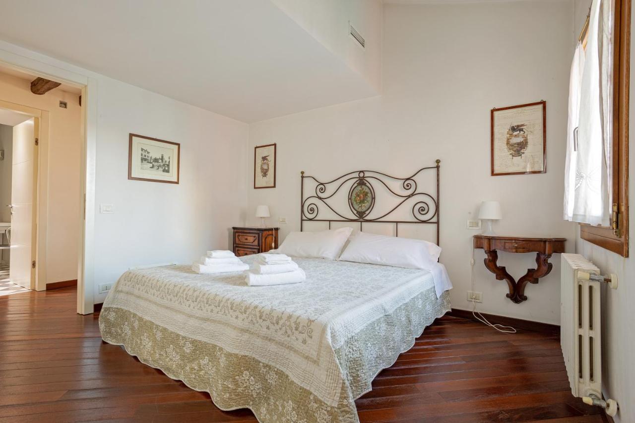 Rialto Canal View Apartment Veneza Exterior foto